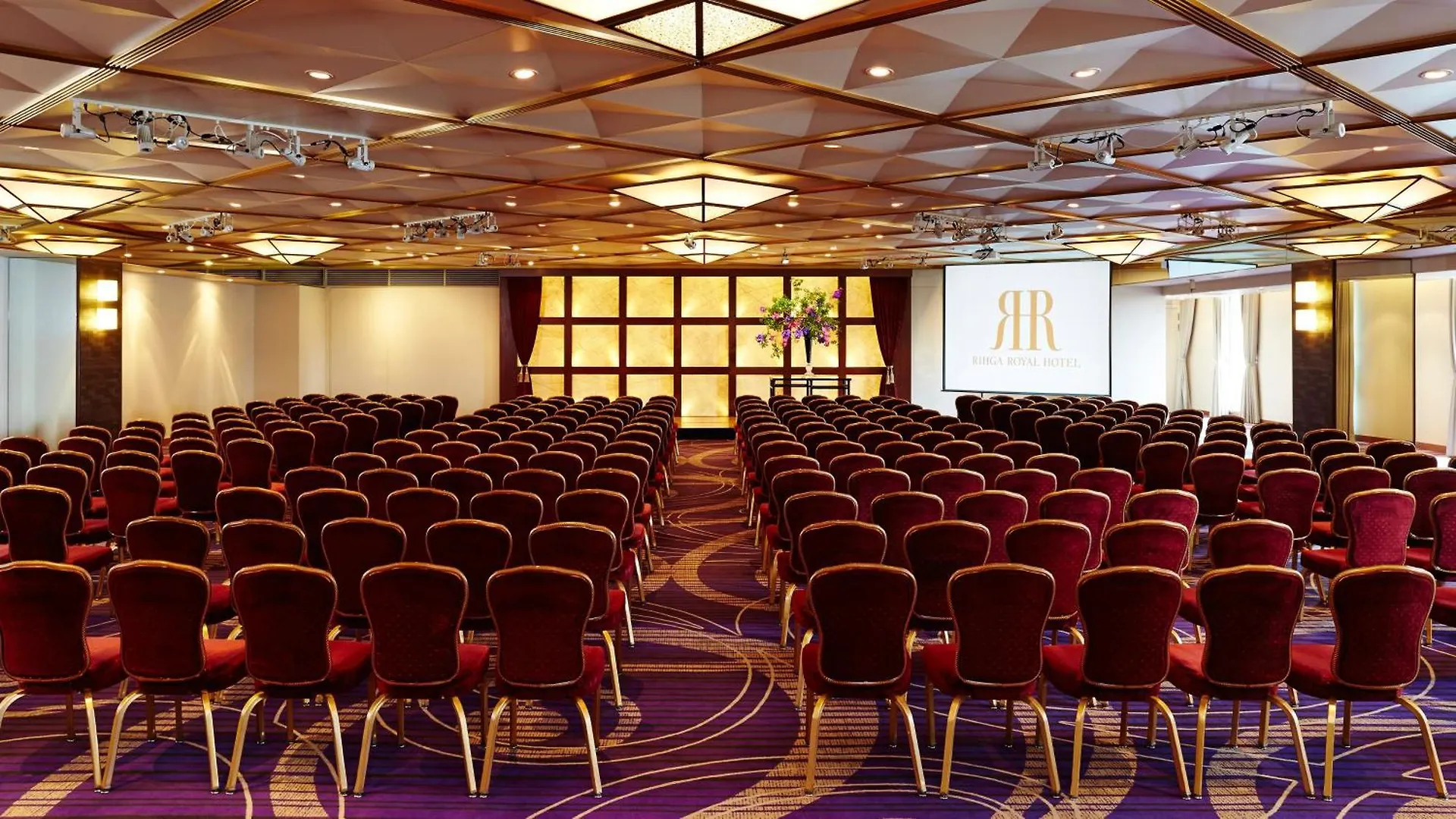 Rihga Royal Hotel Osaka, Vignette Collection By Ihg  Osaka