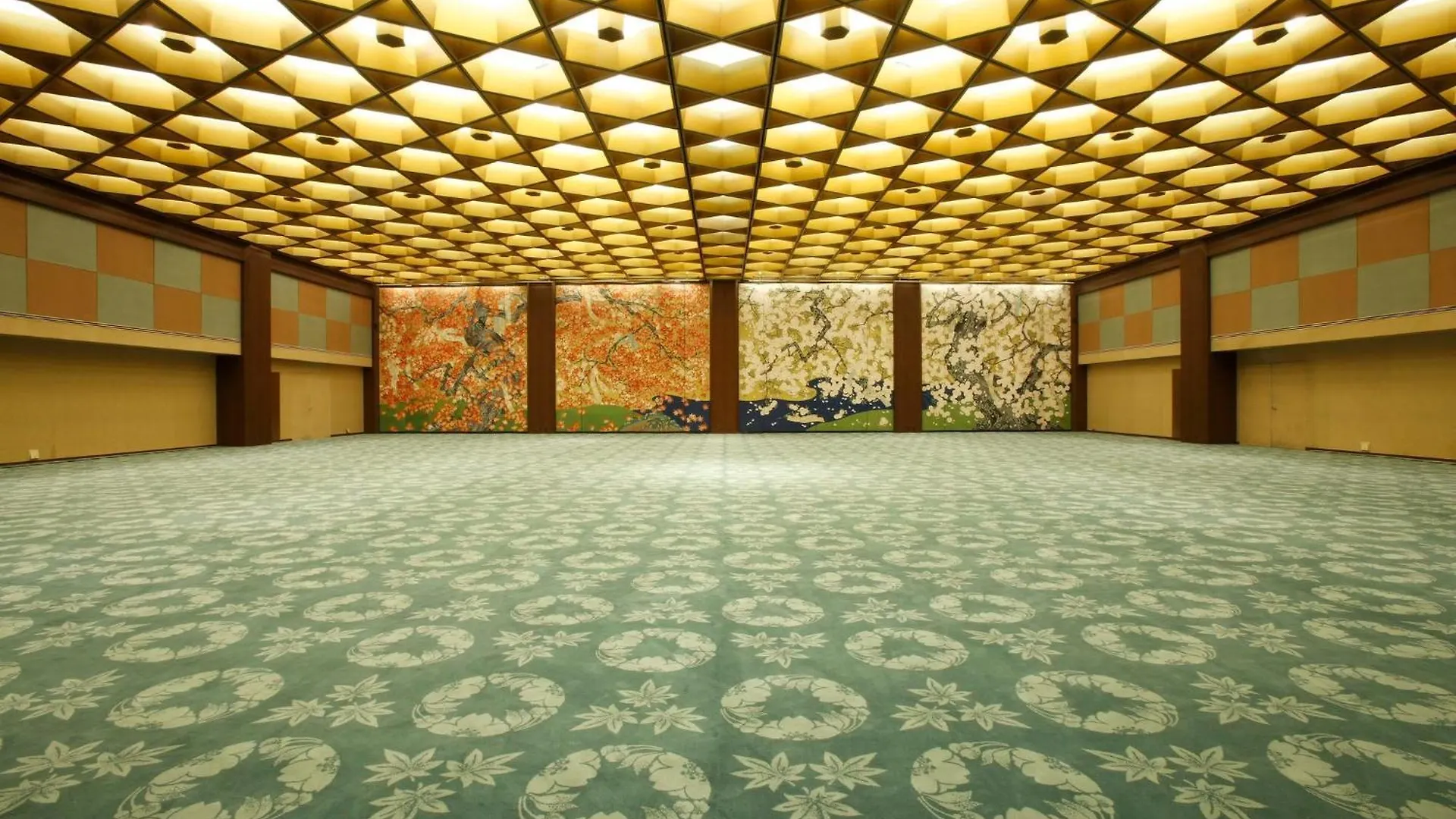 Rihga Royal Hotel Osaka, Vignette Collection By Ihg