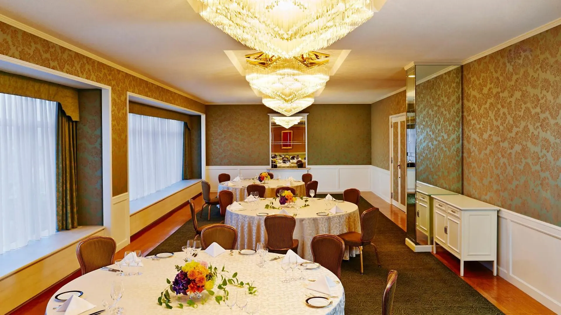 Rihga Royal Hotel Osaka, Vignette Collection By Ihg