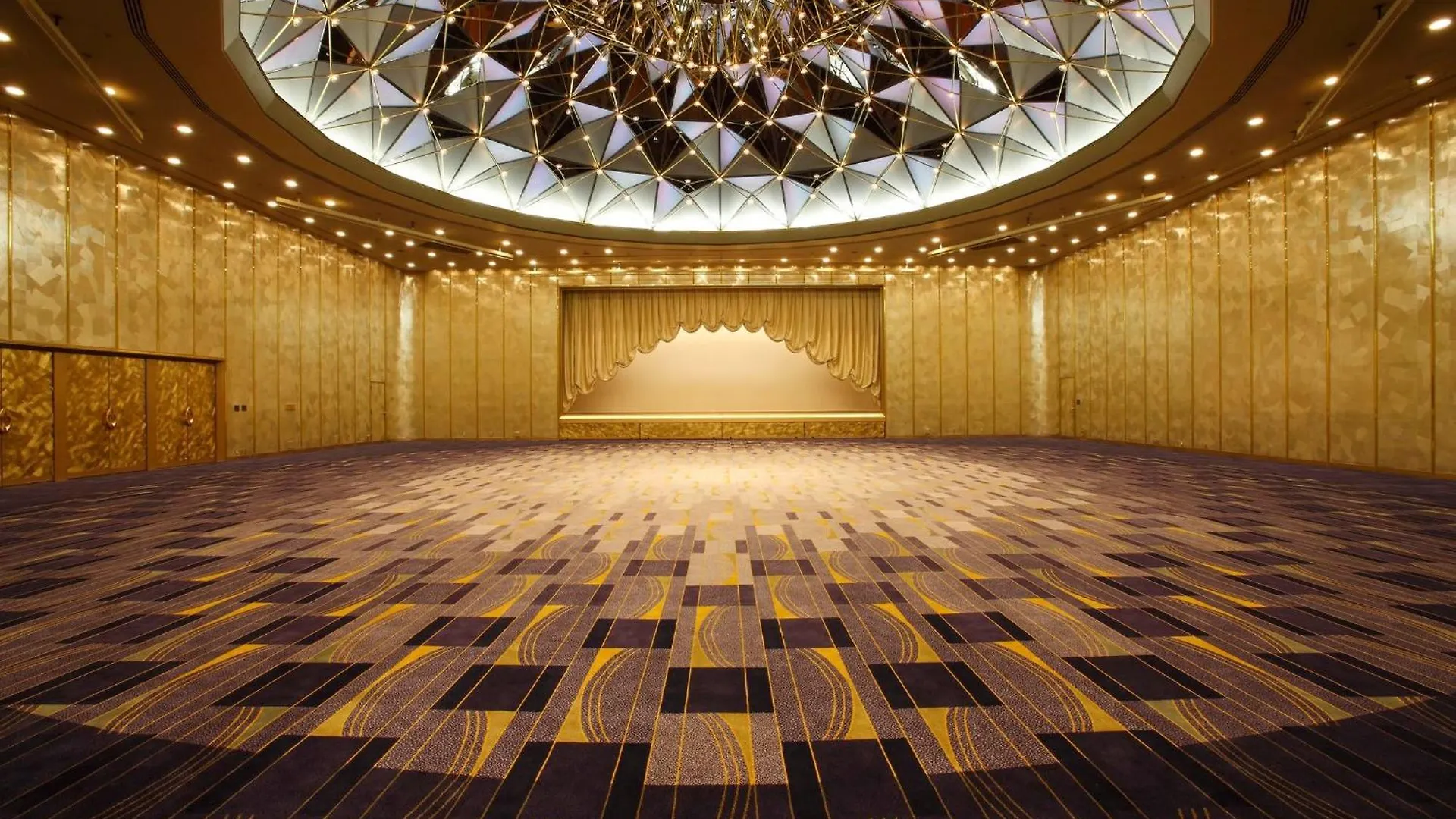 Rihga Royal Hotel Osaka, Vignette Collection By Ihg