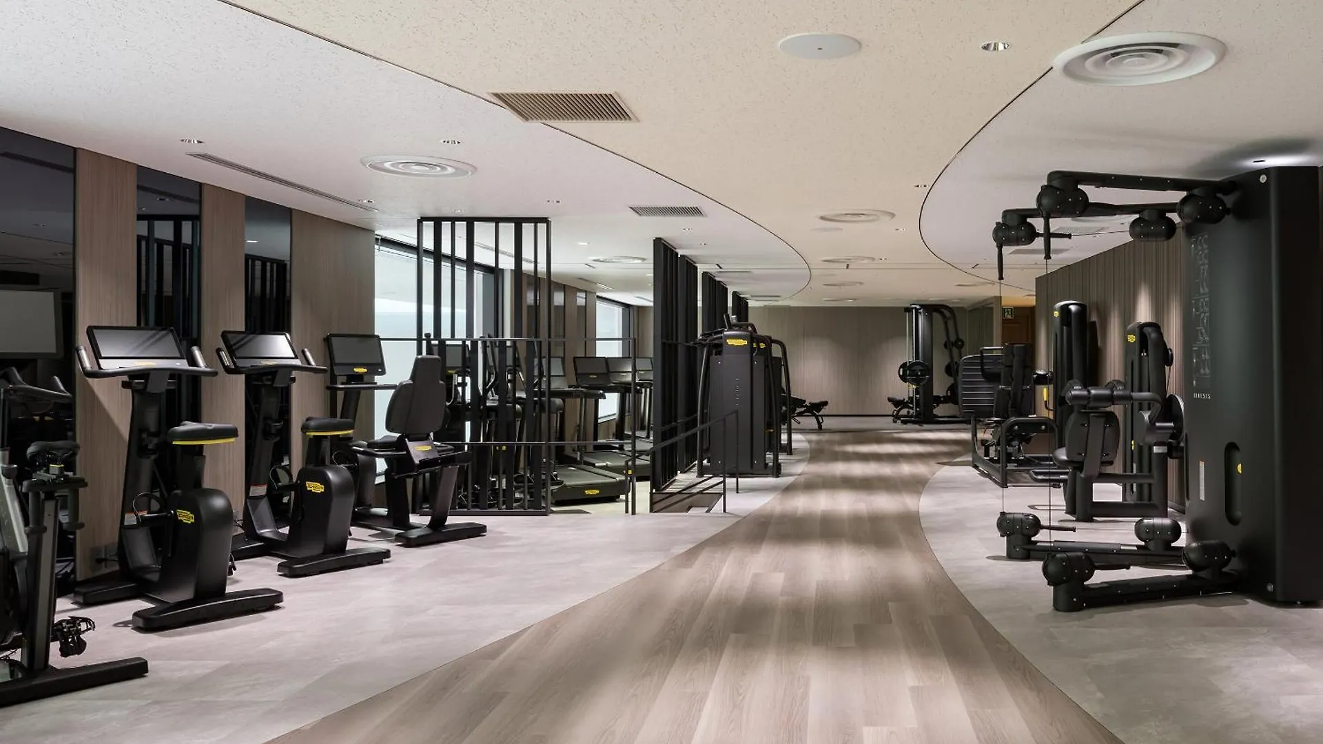 Rihga Royal Hotel Osaka, Vignette Collection By Ihg 5*, Osaka