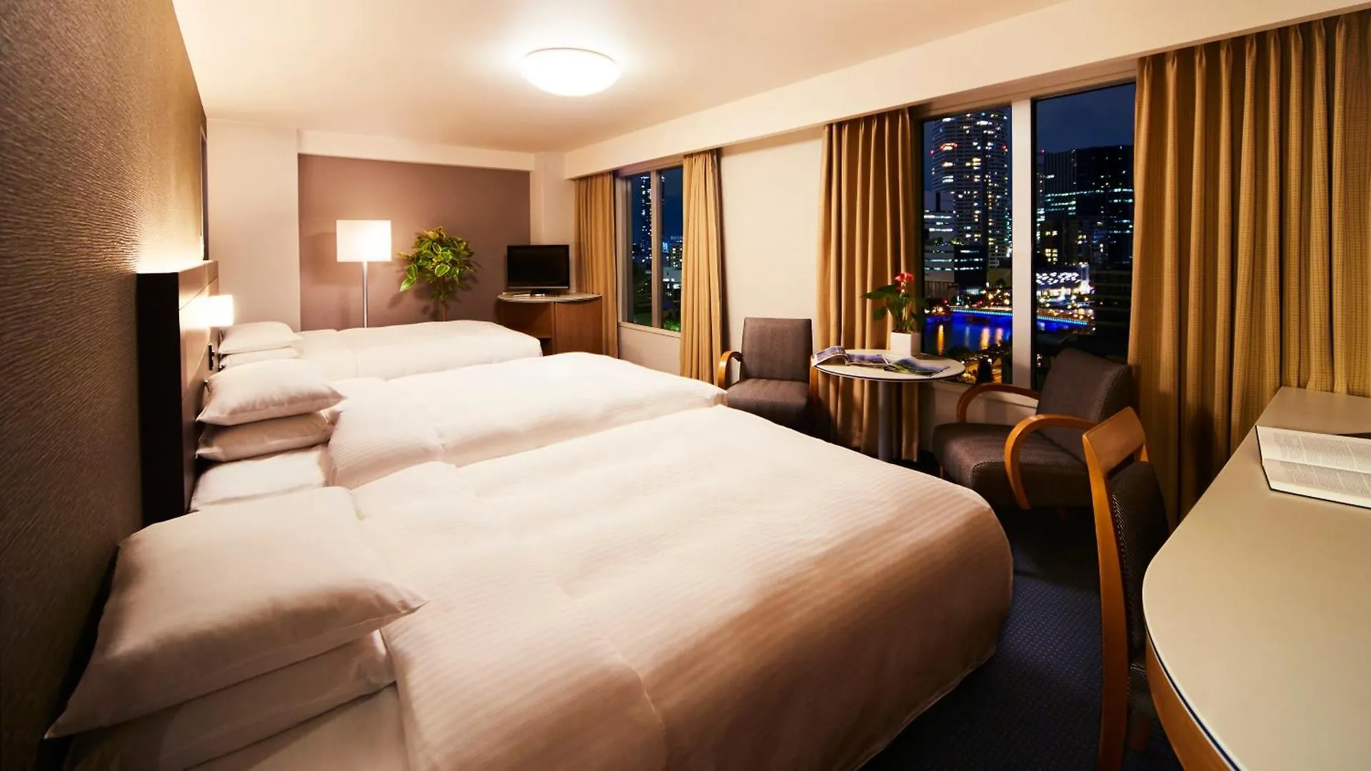 Rihga Royal Hotel Osaka, Vignette Collection By Ihg  Oszaka